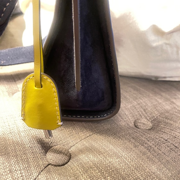 Tory Burch Petite Lee Radziwill Garden Blue and Yellow Crossbody Bag NWT - Picture 3 of 16